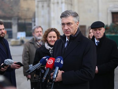 /aktualnosti/2025/12/251212 Obilazak katedrale (44).JPG