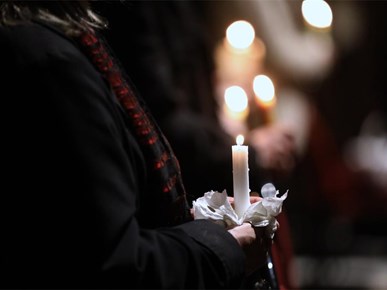 /aktualnosti/2026/B/260404 Nadbiskup Kutleša predvodio Vazmeno bdjenje u Zagrebačkoj katedrali (18).JPG