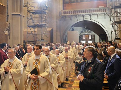 /aktualnosti/2026/B/260405 Nadbiskup Kutleša predvodio misu na Uskrs (1).JPG