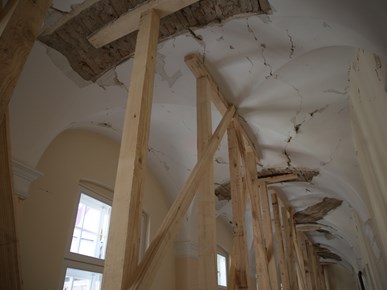 /multimedia/FOTO/Nadbiskupski dvor nakon potresa/IMG_8487.JPG