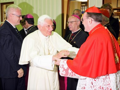 /multimedia/FOTO/Pohod pape Benedikta XVI Hrvatskoj/Pohod pape Benedikta XVI.  (24).jpg